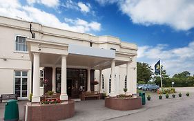 Russ Hill Hotel